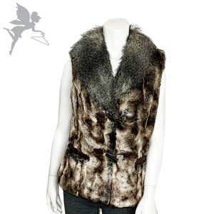 NWT PAMELA MCCOY FAUX FUR VEST